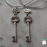 Кулон парний для двох друзів Best Friends Ключі 